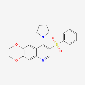 molecular formula C21H20N2O4S B2896754 1-[8-(benzenesulfonyl)-2H,3H-[1,4]dioxino[2,3-g]quinolin-9-yl]pyrrolidine CAS No. 866811-89-4