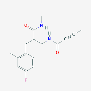 molecular formula C16H19FN2O2 B2896927 2-[(But-2-ynoylamino)methyl]-3-(4-fluoro-2-methylphenyl)-N-methylpropanamide CAS No. 2411289-60-4