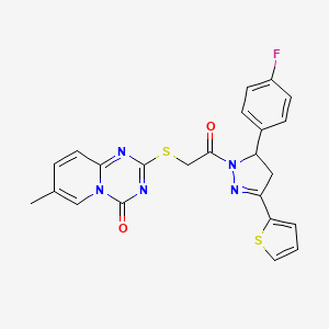 molecular formula C23H18FN5O2S2 B2897289 2-((2-(5-(4-fluorophenyl)-3-(thiophen-2-yl)-4,5-dihydro-1H-pyrazol-1-yl)-2-oxoethyl)thio)-7-methyl-4H-pyrido[1,2-a][1,3,5]triazin-4-one CAS No. 896322-49-9