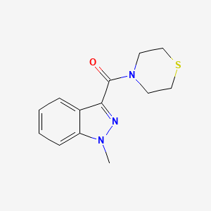 molecular formula C13H15N3OS B2897606 (1-methyl-1H-indazol-3-yl)(thiomorpholino)methanone CAS No. 1448125-66-3