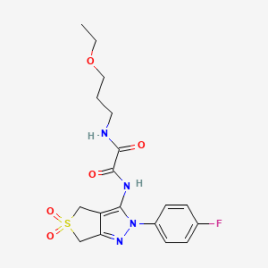 molecular formula C18H21FN4O5S B2898224 N1-(3-ethoxypropyl)-N2-(2-(4-fluorophenyl)-5,5-dioxido-4,6-dihydro-2H-thieno[3,4-c]pyrazol-3-yl)oxalamide CAS No. 899989-51-6