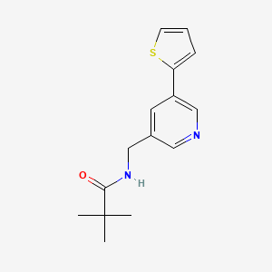 molecular formula C15H18N2OS B2898703 N-((5-(thiophen-2-yl)pyridin-3-yl)methyl)pivalamide CAS No. 2034347-71-0
