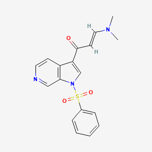 molecular formula C18H17N3O3S B2898730 (E)-3-(二甲氨基)-1-(1-(苯磺酰基)-1H-吡咯并[2,3-c]吡啶-3-基)丙-2-烯-1-酮 CAS No. 1679330-18-7