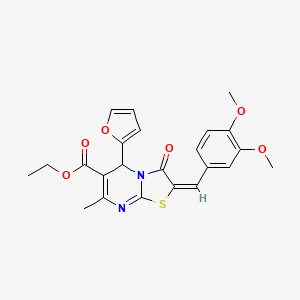 molecular formula C23H22N2O6S B2898806 (E)-ethyl 2-(3,4-dimethoxybenzylidene)-5-(furan-2-yl)-7-methyl-3-oxo-3,5-dihydro-2H-thiazolo[3,2-a]pyrimidine-6-carboxylate CAS No. 537685-61-3