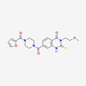 molecular formula C21H22N4O5S B2901845 7-[4-(Furan-2-carbonyl)piperazine-1-carbonyl]-3-(2-methoxyethyl)-2-sulfanylidene-1,2,3,4-tetrahydroquinazolin-4-one CAS No. 422278-01-1