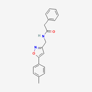 molecular formula C19H18N2O2 B2903398 2-phenyl-N-((5-(p-tolyl)isoxazol-3-yl)methyl)acetamide CAS No. 946344-54-3