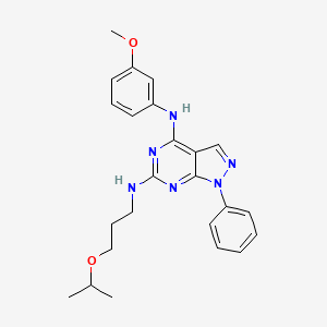 molecular formula C24H28N6O2 B2903452 N~4~-(3-methoxyphenyl)-1-phenyl-N~6~-[3-(propan-2-yloxy)propyl]-1H-pyrazolo[3,4-d]pyrimidine-4,6-diamine CAS No. 946297-82-1