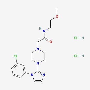 molecular formula C18H26Cl3N5O2 B2904698 2-(4-(1-(3-氯苯基)-1H-咪唑-2-基)哌嗪-1-基)-N-(2-甲氧基乙基)乙酰胺二盐酸盐 CAS No. 1323538-12-0