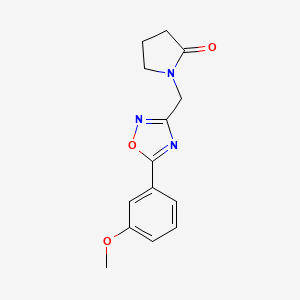 molecular formula C14H15N3O3 B2905023 1-{[5-(3-Methoxyphenyl)-1,2,4-oxadiazol-3-yl]methyl}pyrrolidin-2-one CAS No. 1341025-35-1