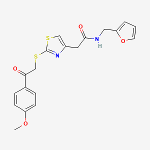 N-(furan-2-ylmethyl)-2-(2-((2-(4-methoxyphenyl)-2-oxoethyl)thio)thiazol-4-yl)acetamide