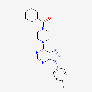 molecular formula C21H24FN7O B2905475 cyclohexyl(4-(3-(4-fluorophenyl)-3H-[1,2,3]triazolo[4,5-d]pyrimidin-7-yl)piperazin-1-yl)methanone CAS No. 920226-29-5