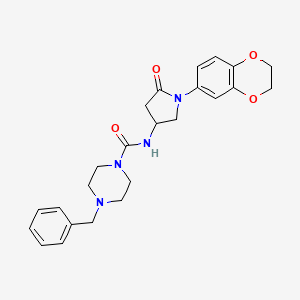 4-benzyl-N-(1-(2,3-dihydrobenzo[b][1,4]dioxin-6-yl)-5-oxopyrrolidin-3-yl)piperazine-1-carboxamide