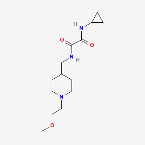 B2907107 N1-cyclopropyl-N2-((1-(2-methoxyethyl)piperidin-4-yl)methyl)oxalamide CAS No. 953199-54-7