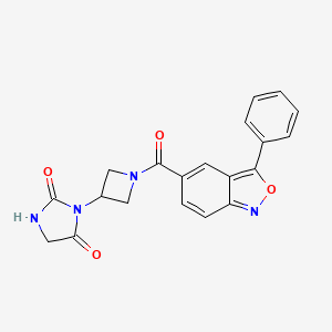 molecular formula C20H16N4O4 B2907750 3-(1-(3-Phenylbenzo[c]isoxazole-5-carbonyl)azetidin-3-yl)imidazolidine-2,4-dione CAS No. 2034310-71-7