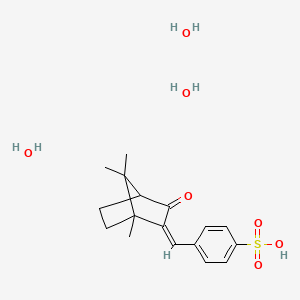 molecular formula C17H26O7S B2908716 4-((Z)-((1S,4R)-1,7,7-trimethyl-3-oxobicyclo[2.2.1]heptan-2-ylidene)methyl)benzenesulfonic acid trihydrate CAS No. 2065088-74-4