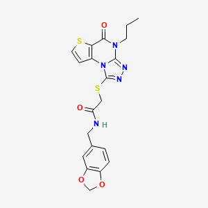 molecular formula C20H19N5O4S2 B2909514 N-(1,3-benzodioxol-5-ylmethyl)-2-[(5-oxo-4-propyl-4,5-dihydrothieno[2,3-e][1,2,4]triazolo[4,3-a]pyrimidin-1-yl)thio]acetamide CAS No. 1031671-52-9