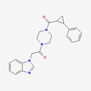 molecular formula C23H24N4O2 B2910660 2-(1H-benzo[d]imidazol-1-yl)-1-(4-(2-phenylcyclopropanecarbonyl)piperazin-1-yl)ethanone CAS No. 1211189-89-7