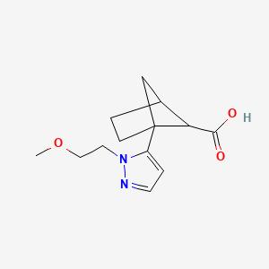 molecular formula C13H18N2O3 B2911431 1-[2-(2-Methoxyethyl)pyrazol-3-yl]bicyclo[2.1.1]hexane-5-carboxylic acid CAS No. 2377035-01-1