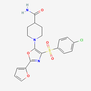 1-(4-((4-Chlorophenyl)sulfonyl)-2-(furan-2-yl)oxazol-5-yl)piperidine-4-carboxamide