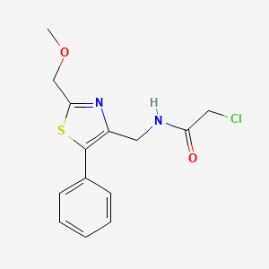 molecular formula C14H15ClN2O2S B2913152 2-Chloro-N-[[2-(methoxymethyl)-5-phenyl-1,3-thiazol-4-yl]methyl]acetamide CAS No. 2411239-78-4