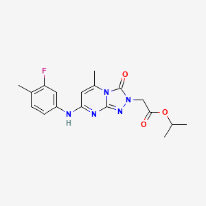 molecular formula C18H20FN5O3 B2913761 isopropyl 2-[7-(3-fluoro-4-methylanilino)-5-methyl-3-oxo[1,2,4]triazolo[4,3-a]pyrimidin-2(3H)-yl]acetate CAS No. 1340951-25-8