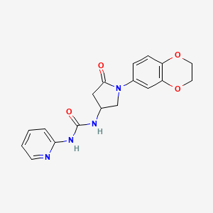 molecular formula C18H18N4O4 B2914038 1-(1-(2,3-二氢苯并[b][1,4]二氧杂环-6-基)-5-氧代吡咯烷-3-基)-3-(吡啶-2-基)脲 CAS No. 897619-96-4