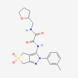 molecular formula C19H22N4O5S B2914187 N1-(5,5-dioxido-2-(m-tolyl)-4,6-dihydro-2H-thieno[3,4-c]pyrazol-3-yl)-N2-((tetrahydrofuran-2-yl)methyl)oxalamide CAS No. 899994-78-6