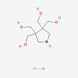 molecular formula C8H18ClNO4 B2914654 Pyrrolidine-3,3,4,4-tetrayltetramethanol hydrochloride CAS No. 2193064-88-7