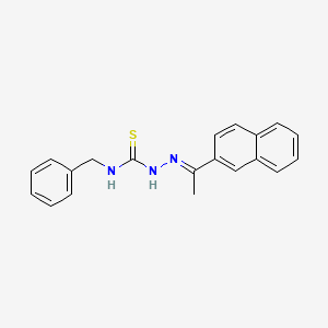 molecular formula C20H19N3S B2916046 （E）-N-苄基-2-(1-（萘-2-基）乙叉基）肼硫代甲酰胺 CAS No. 402946-61-6