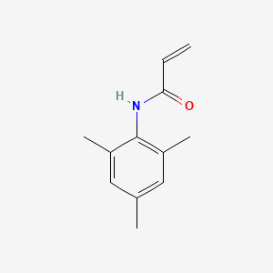 molecular formula C12H15NO B2916715 N-(2,4,6-三甲基苯基)丙-2-烯酰胺 CAS No. 104774-84-7