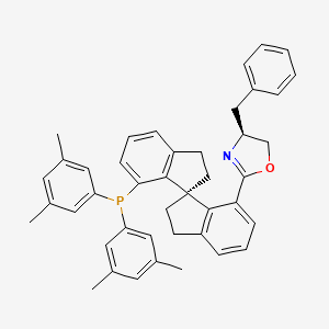 molecular formula C43H42NOP B2916878 Oxazole,2-[(1S)-7'-[bis(3,5-dimethylphenyl)phosphino]-2,2',3,3'-tetrahydro-1,1'-spirobi[1H-inden]-7-YL]-4,5-dihydro-4-(phenylmethyl)-,(4S)- CAS No. 913829-90-0