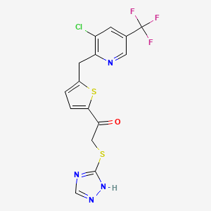 molecular formula C15H10ClF3N4OS2 B2917635 1-(5-((3-Chloro-5-(trifluoromethyl)-2-pyridinyl)methyl)-2-thienyl)-2-(1H-1,2,4-triazol-3-ylsulfanyl)-1-ethanone CAS No. 339016-50-1
