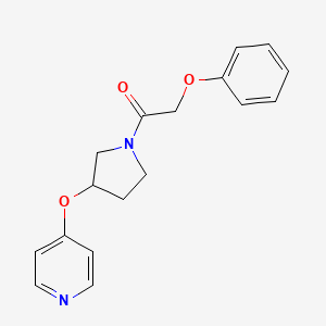 molecular formula C17H18N2O3 B2917912 2-苯氧基-1-(3-(吡啶-4-氧基)吡咯烷-1-基)乙酮 CAS No. 2034471-97-9