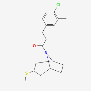 molecular formula C18H24ClNOS B2917913 3-(4-chloro-3-methylphenyl)-1-((1R,5S)-3-(methylthio)-8-azabicyclo[3.2.1]octan-8-yl)propan-1-one CAS No. 1798540-13-2