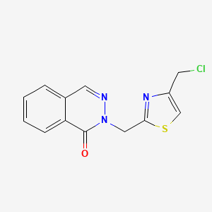 2-{[4-(Chloromethyl)-1,3-thiazol-2-yl]methyl}-1,2-dihydrophthalazin-1-one