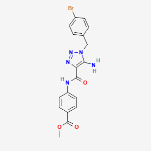 molecular formula C18H16BrN5O3 B2918260 4-(5-氨基-1-(4-溴苄基)-1H-1,2,3-三唑-4-甲酰胺基)苯甲酸甲酯 CAS No. 899981-29-4