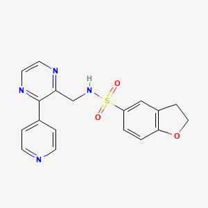 molecular formula C18H16N4O3S B2918784 N-{[3-(pyridin-4-yl)pyrazin-2-yl]methyl}-2,3-dihydro-1-benzofuran-5-sulfonamide CAS No. 2097891-57-9