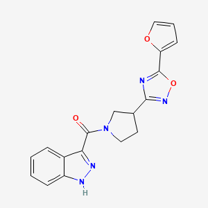 molecular formula C18H15N5O3 B2919398 (3-(5-(furan-2-yl)-1,2,4-oxadiazol-3-yl)pyrrolidin-1-yl)(1H-indazol-3-yl)methanone CAS No. 2034350-89-3