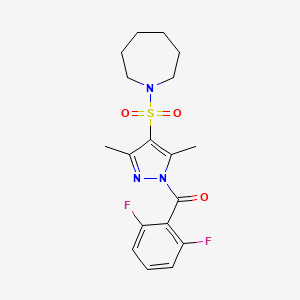 molecular formula C18H21F2N3O3S B2920159 1-{[1-(2,6-difluorobenzoyl)-3,5-dimethyl-1H-pyrazol-4-yl]sulfonyl}azepane CAS No. 904823-20-7
