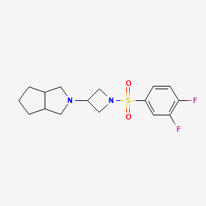 molecular formula C16H20F2N2O2S B2920858 2-[1-(3,4-Difluorophenyl)sulfonylazetidin-3-yl]-3,3a,4,5,6,6a-hexahydro-1H-cyclopenta[c]pyrrole CAS No. 2415582-27-1
