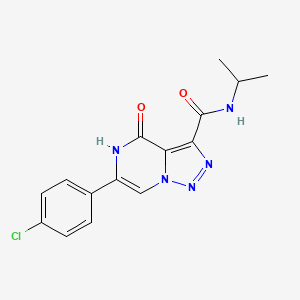 molecular formula C15H14ClN5O2 B2920979 6-(4-chlorophenyl)-N-isopropyl-4-oxo-4,5-dihydro[1,2,3]triazolo[1,5-a]pyrazine-3-carboxamide CAS No. 2108215-97-8