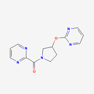 molecular formula C13H13N5O2 B2921166 嘧啶-2-基(3-(嘧啶-2-基氧基)吡咯烷-1-基)甲酮 CAS No. 2034497-60-2