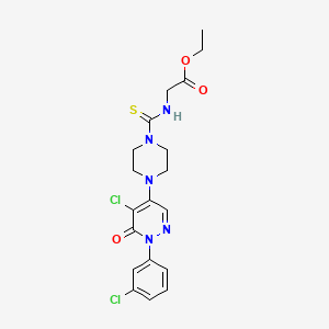 molecular formula C19H21Cl2N5O3S B2921641 2-(((4-(5-氯-1-(3-氯苯基)-6-氧代-1,6-二氢-4-哒嗪基)哌嗪基)氨基硫代甲酰)氨基)乙酸乙酯 CAS No. 477867-35-9