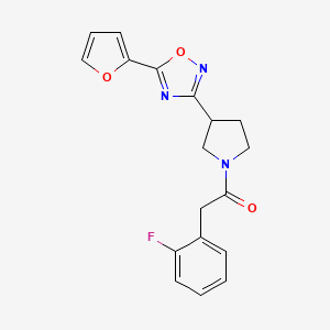 molecular formula C18H16FN3O3 B2921746 2-(2-Fluorophenyl)-1-(3-(5-(furan-2-yl)-1,2,4-oxadiazol-3-yl)pyrrolidin-1-yl)ethanone CAS No. 2034278-86-7