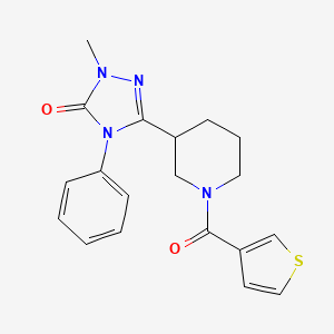 molecular formula C19H20N4O2S B2922514 1-methyl-4-phenyl-3-(1-(thiophene-3-carbonyl)piperidin-3-yl)-1H-1,2,4-triazol-5(4H)-one CAS No. 1396749-37-3