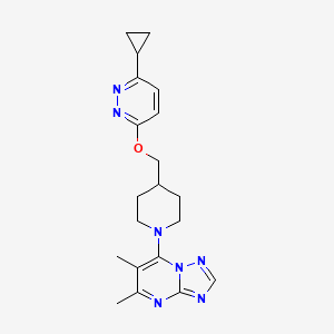 molecular formula C20H25N7O B2923114 7-[4-[(6-Cyclopropylpyridazin-3-yl)oxymethyl]piperidin-1-yl]-5,6-dimethyl-[1,2,4]triazolo[1,5-a]pyrimidine CAS No. 2379993-71-0