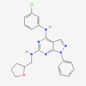 molecular formula C22H21ClN6O B2923465 N~4~-(3-chlorophenyl)-1-phenyl-N~6~-(tetrahydrofuran-2-ylmethyl)-1H-pyrazolo[3,4-d]pyrimidine-4,6-diamine CAS No. 1005307-93-6