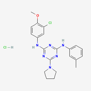 molecular formula C21H24Cl2N6O B2923749 N2-(3-氯-4-甲氧基苯基)-6-(吡咯烷-1-基)-N4-(间甲苯基)-1,3,5-三嗪-2,4-二胺盐酸盐 CAS No. 1179470-36-0