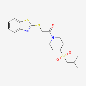 molecular formula C18H24N2O3S3 B2924512 2-(苯并[d]噻唑-2-基硫代)-1-(4-(异丁基磺酰基)哌啶-1-基)乙酮 CAS No. 1797308-44-1