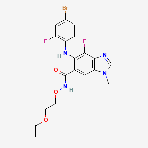 molecular formula C19H17BrF2N4O3 B2925580 5-((4-bromo-2-fluorophenyl)amino)-4-fluoro-1-methyl-N-(2-(vinyloxy)ethoxy)-1H-benzo[d]imidazole-6-carboxamide CAS No. 1415559-75-9